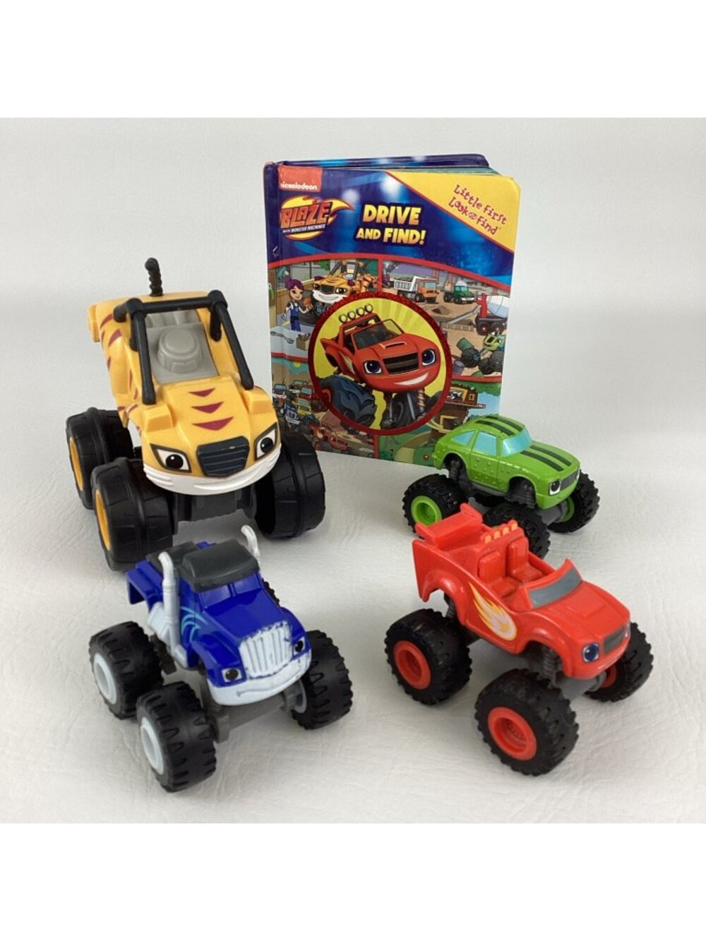Blaze And The Monster Machines Look Find Book Bundle Lot Diecast Vehicles Lot
